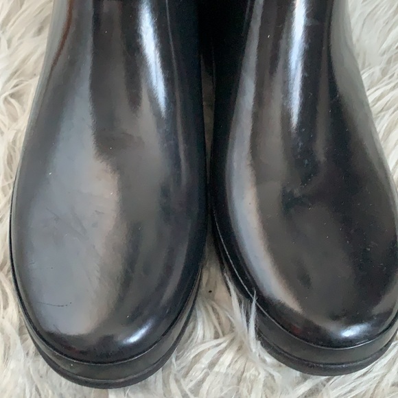 Hunter Refined Quilted Gloss Black Tall Rain Boots - Picture 4 of 12